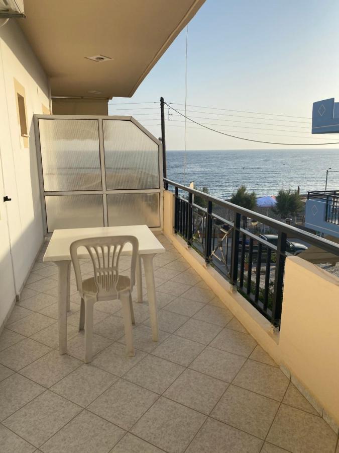 Sindonia Beach Apartment'S Psari Forada Extérieur photo